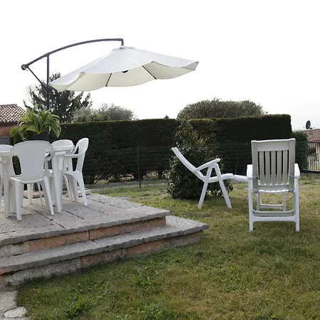 Near Garda With Pool