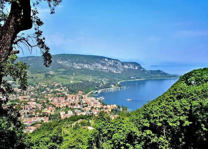 Holiday home Near Garda With Pool